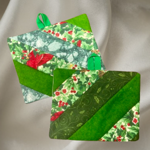 Christmas Green Quilted Potholders - Holiday Decor