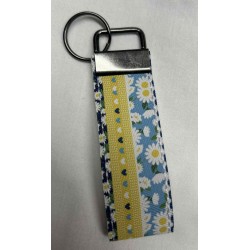 Floral Hearts Fold‑Over Keychain