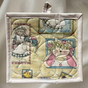 Bunny Spring Quilted Potholder – Cute Spring Kitchen Décor